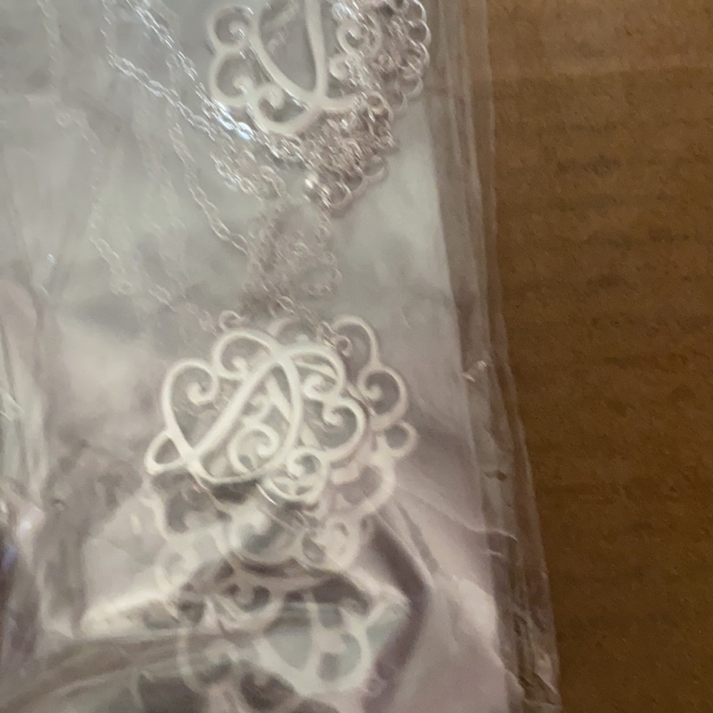 Necklace set - Picture 2 of 2